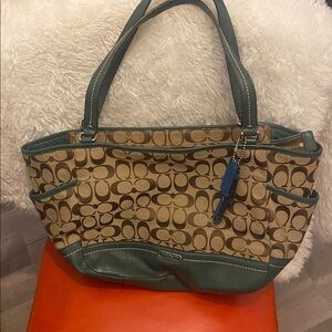 Coach Tan and Green Canvas Tote w/2 side pockets & tag